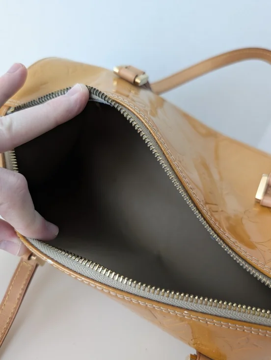 LV Vernis Papillon Shoulder Barrel Bag - Picture 9 of 11